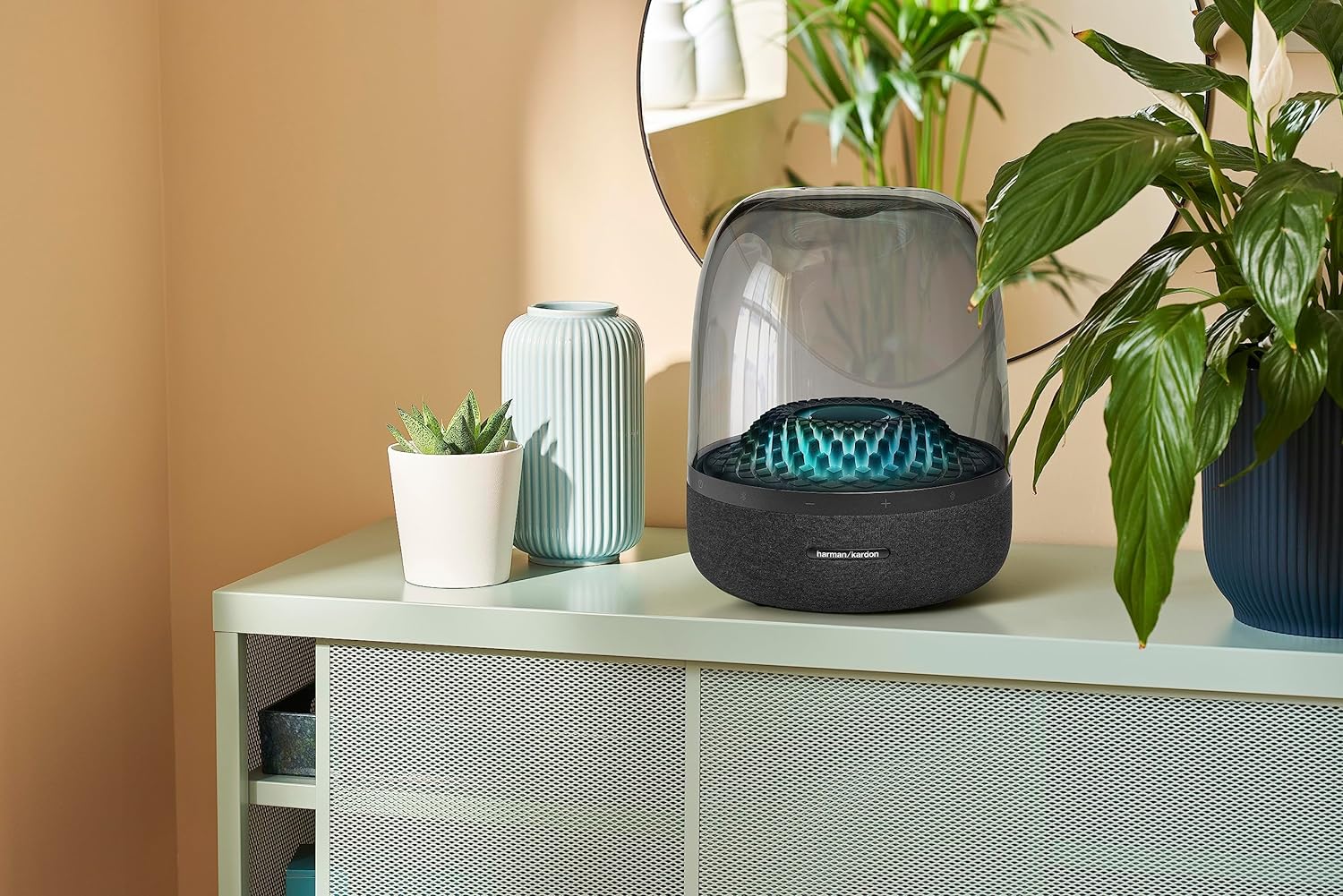 Harman Kardon Aura, Portable Bluetooth Speaker with 360-Degree Audio and Ambient Light, in Black