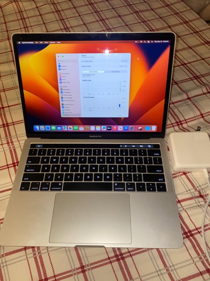 Apple 13in MacBook Pro, Retina Display, 2.3GHz Intel Core i5 Dual Core