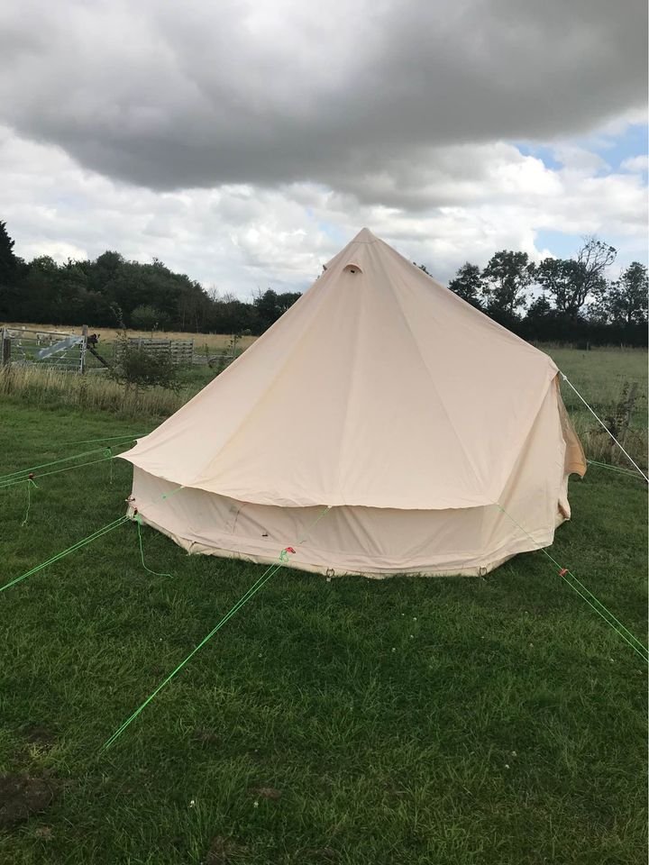 · 4 Metre Bell Tent