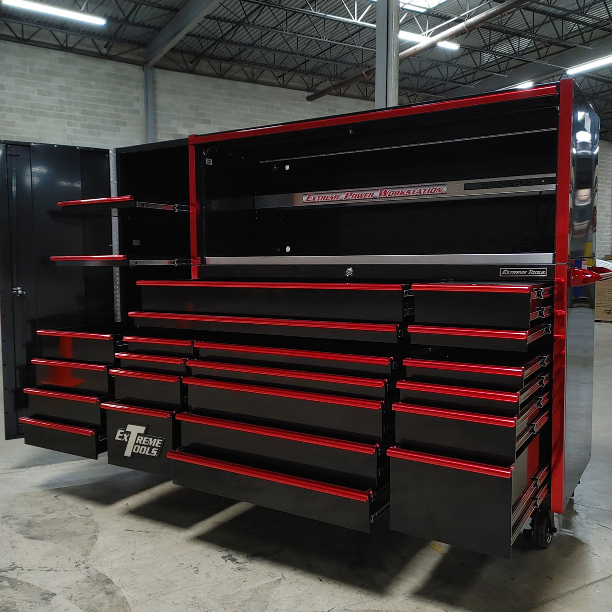 used toolboxScratch and Dent C Extreme Tools 72 x 30 21 Drawers Professional Roller Cabinet, Extreme Power Workstation Hutch & Side Cabinet Combo C SD-EX7230HRLBKRD